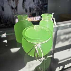 Set Of 3 Resin Jars In Flouresent Green✨️
